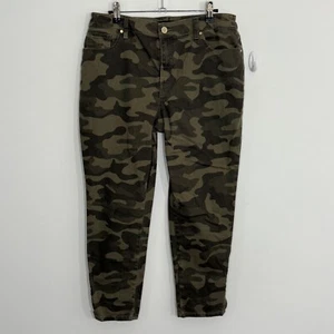 Chicos Black Label Womens Pants Size 1.5 Petite US 10 Green Camo Ankle Zipper - Picture 1 of 18