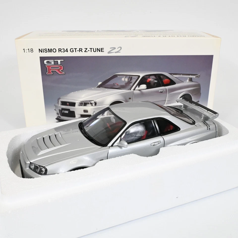 AUTOart 1/18 Nissan Skyline GT-R R34 Nismo Z-Tune Z2 Silver Diecast Model Car - Image 1 of 4