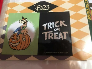 Disney: D23 Tinkerbell Halloween magnet - Picture 1 of 2