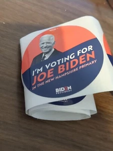 PEGATINA SOLAPA CAMPAÑA OFICIAL DE Joe Biden votando por joe en las primarias de nh  - Imagen 1 de 1
