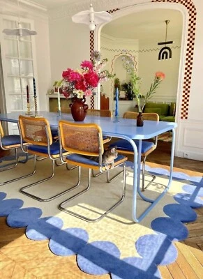 Unique Side Rounded Shaped Rug With Aquire Premium Colour Combination - Image 1 of 4