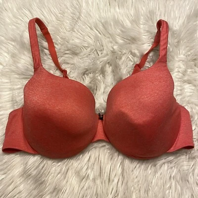 Sujetador Cacique 42D True Embrace camiseta con aros cierre trasero Foto 1 de 4