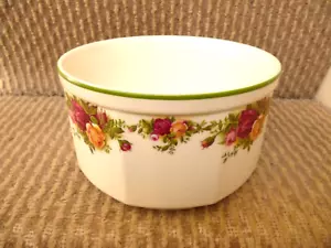 ROYAL ALBERT OLD COUNTRY ROSES BAKEWARE DISH 16.5CM - Picture 1 of 3