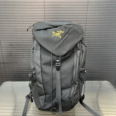 Mochila Arc'teryx, Mantis 30L, negra Foto 1 de 4