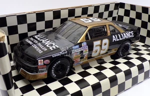 Ertl 1/18 Scale 7408 - Chevrolet Alliance Lumina Stock Car #59 R.Pressley - Picture 1 of 4