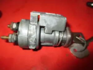 Mercury- Lincoln- Ford Truck 1950-1952 USED IGNITION-SWITCH & KEY - Picture 1 of 4