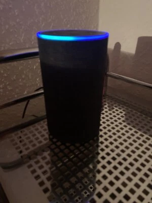 Alexa - Bild 1 von 3