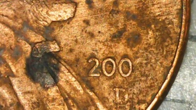 200 D Lincoln Cent  "UNITED" "LIBERTY" "ONE CENT" Missing Letters - Image 1 of 4