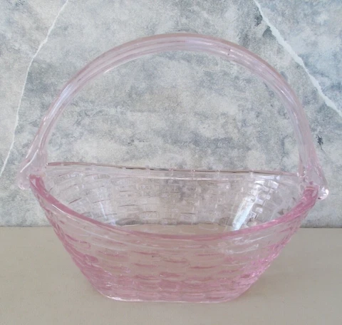 8" Longaberger Collector Club Pink Glass Handled Crocus Basket Dish Cover