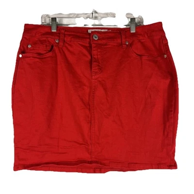 Torrid First At Fit Skirt Women's Size 18 Above Knee Jean Denim Stretch Red - Image 1 of 4