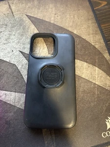 Quadlock Case For iPhone 13 Pro Good Used Condition - Photo 1 sur 2