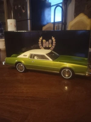 BOS 1/18 1974 Lincoln Continental Mark IV - Image 1 of 4