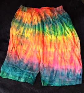 Shorts-Elastic Top-Girls Tye Die Multi-Color-Size-11-12-100% Cotton - Picture 1 of 4