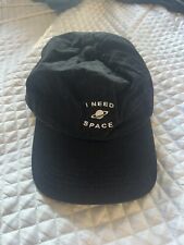Serge De Nimes I Need Space Hat