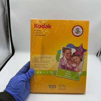 Papel Fotográfico KODAK Premium 100 Hojas Caja SELLADA 8.5 X 11 IGloss Foto 1 de 4