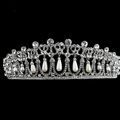 Strass di cristallo Princess Diana Love Knot Tiara Crown Wedding - Immagine 1 di 4