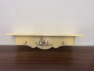 Винтажный Peter кролика детской декор вручную расписанная полка желтые ручки подпись народное искусство - Изображение 1 из 4