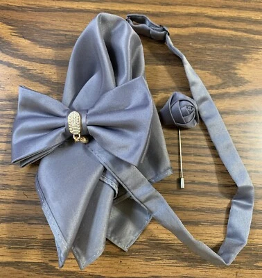 Juego de pajarita incrustada para hombre Foto 1 de 2