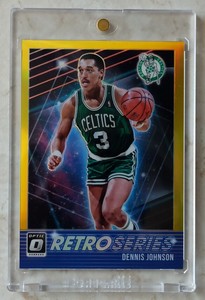 PANINI DONRUSS OPTIC 2018-19 RETRO SERIES DENNIS JOHNSON GOLD PRIZM 9/10