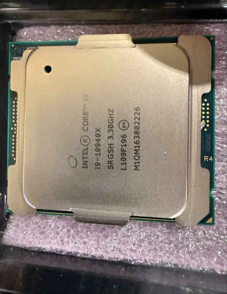 Processor Intel Core i9 i9-10940X Tetradeca-core (14 Core) 3.30 GHz Processor - - Image 1 of 2