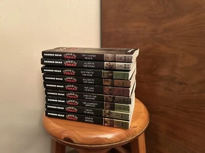 Лот из 9 книг Cirque du Freak Trade в мягкой обложке Darren Shan Vampires - Изображение 1 из 4