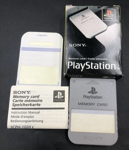 Tarjeta de memoria oficial Sony PlayStation PS1 gris SCPH-1020 Inc manual en caja - Imagen 1 de 3