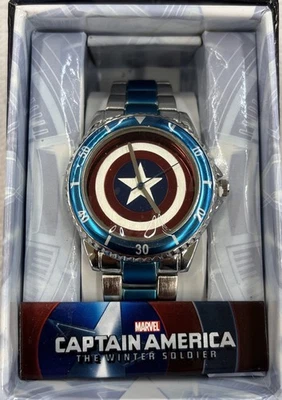 Nuevo en caja Reloj Marvel Comics Capitán América Winter Soldier Accutime Foto 1 de 4