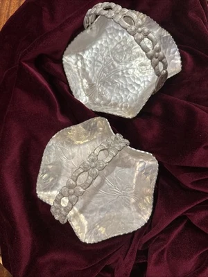 2 Hand Wrought Creations by Rodney Kent Vintage Hammered Aluminum  Baskets L429 - Image 1 of 4