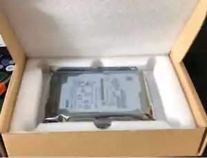 EMC UNITY 005051635 1.2TB 10K 12GBps 2.5" SAS HDD 005051632 005053141 - Picture 1 of 4