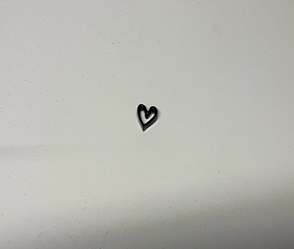 Origami Owl Retired Black Heart Charm New - Image 1 of 1