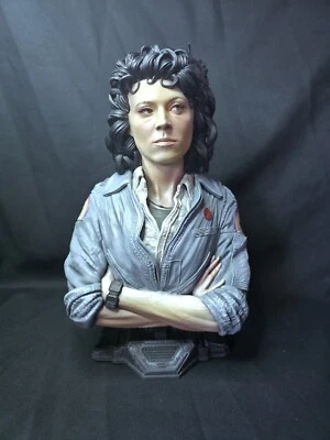 Alien Ellen Ripley 260MM Bust - Image 1 of 4