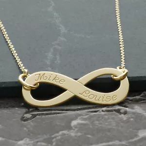 Collar y cadena colgante de amor infinito personalizado grabado en oro amarillo de 9 quilates - Imagen 1 de 3