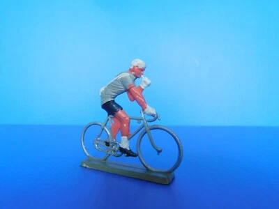 STARLUX /  LE MONDE CIVIL  / LE S COURSES CYCLISTES  :  COUREUR CYCLISTE - Photo 1/4