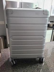 NOBL Travel Carry-On Suitcase Aluminum - Picture 1 of 8