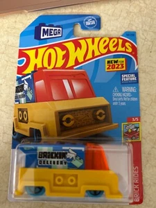 Hot Wheels Brickin' Delivery  2023 Brick Rides 3/5 - Picture 1 of 1