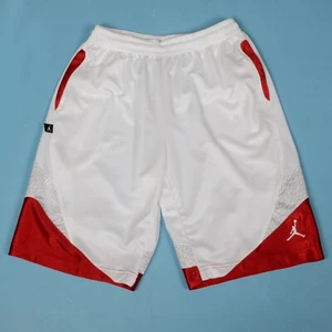 Jordan boys Basketball Shorts Size Medium (10-12 YRS) - Picture 1 of 3