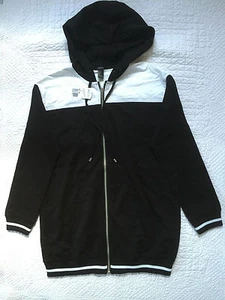 New with tags FOREVER21 Women's Black & White Contrast-Paneled Hoodie Size S - Picture 1 of 4