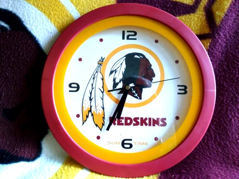 Washington Redskins Wall Clock - 11 1/2" Diameter Cover