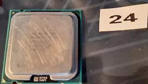 Intel Pentium Dual Core E5200 2.5GHz CPU - Picture 1 of 2