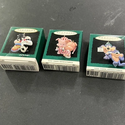 Lote de 3 adornos en miniatura Hallmark Looney Tunes Tiny Toon Adventures recuerdo Foto 1 de 4