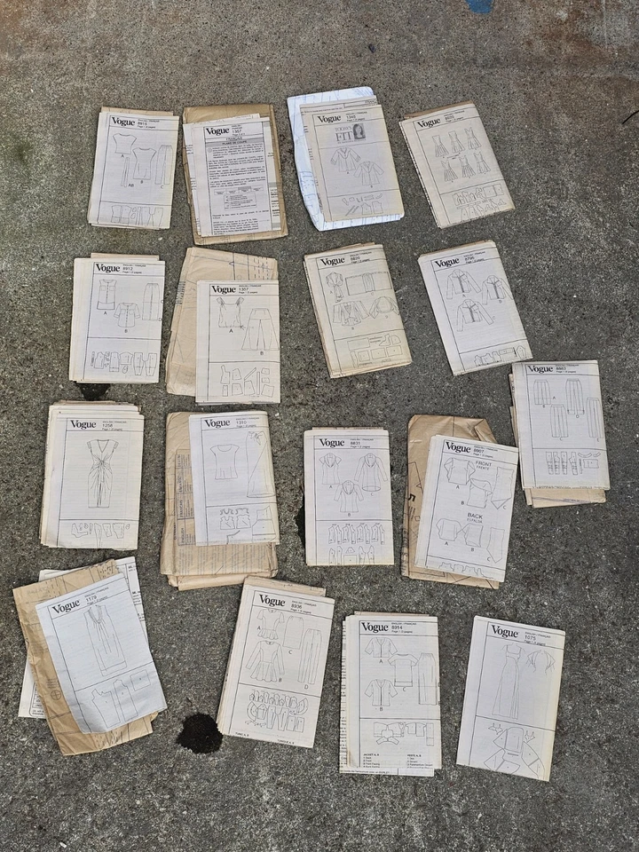 VOGUE Dressmakers Patterns - Image 1 of 4