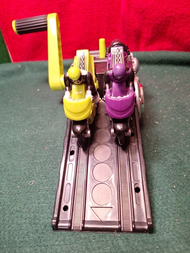 Lanzador doble de motocicleta Mattel Hot Wheels Hyper Wheels 2002 vintage manivela Foto 1 de 4