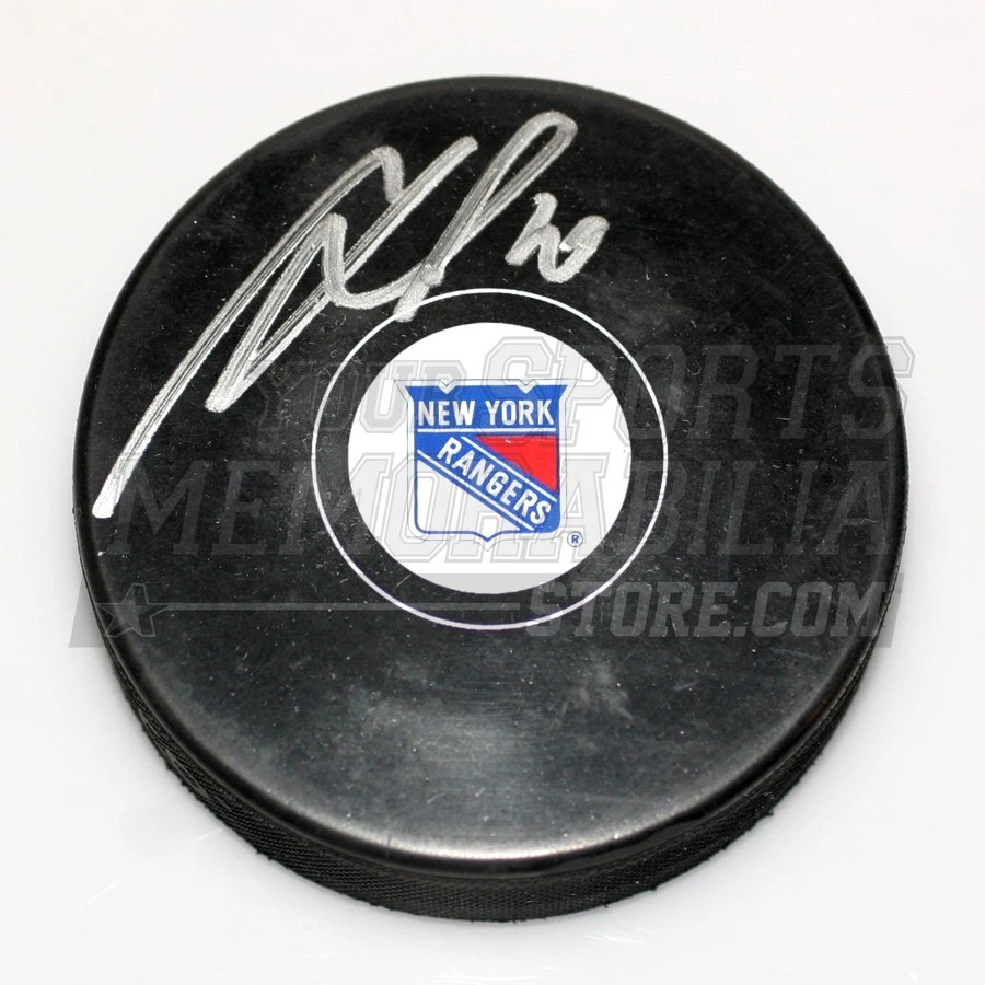 Marian Gaborik New York Rangers Signed Autographed Rangers Logo Hockey Puck - Изображение 1 из 1