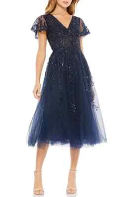 Vestido midi de tul con cuentas azul medianoche Mac Duggal talla 2 $598 Foto 1 de 3