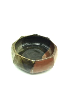 Pequeña baratija de cerámica artística asiática de gres original hecha a mano de 3,75" de diámetro - Imagen 1 de 9