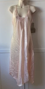 De Colección Delicado Bebé Rosa Slip Camisón Asimétrico Dobladillo Tulipán Panel de Encaje Talla M - Imagen 1 de 10