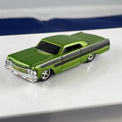Chevy Custom Impala 1964 diecast Hot Rod Racing Champions techo picado verde Foto 1 de 4