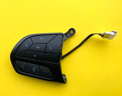 2015-2023 DODGE CHALLENGER STEERING WHEEL CRUISE CONTROL SWITCH OEM P68321893AA - Image 1 of 4