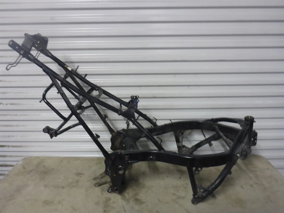 Chasis cuadro principal Honda Hurricane CBR1000F CBR 1000 88 Foto 1 de 4