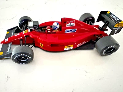 EXOTO FERRARI 641/2 GP de Japón, Alain Prost, con ordenador 1:18 Foto 1 de 4